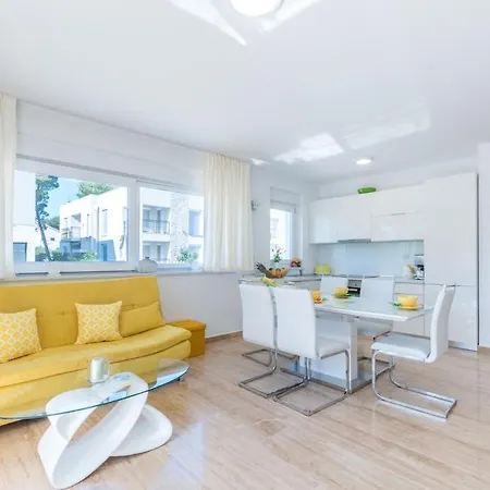 Apartmann * Vir