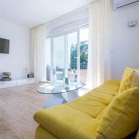 Apartament Apartmann Vir
