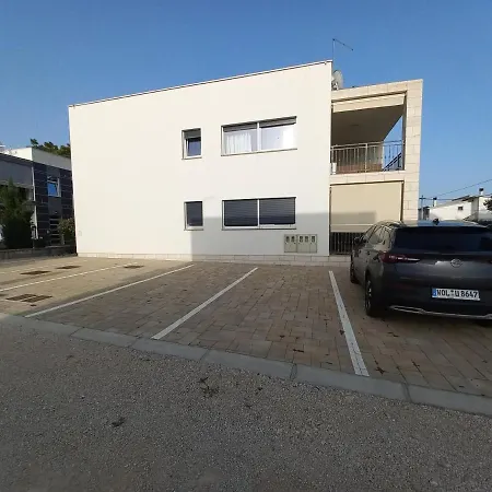 דירה Apartmann *